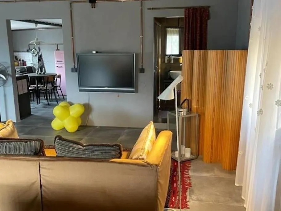 Sol Radiante Attic Studio, Designer-Style Studio With Top-Tier Amenities Torremolinos