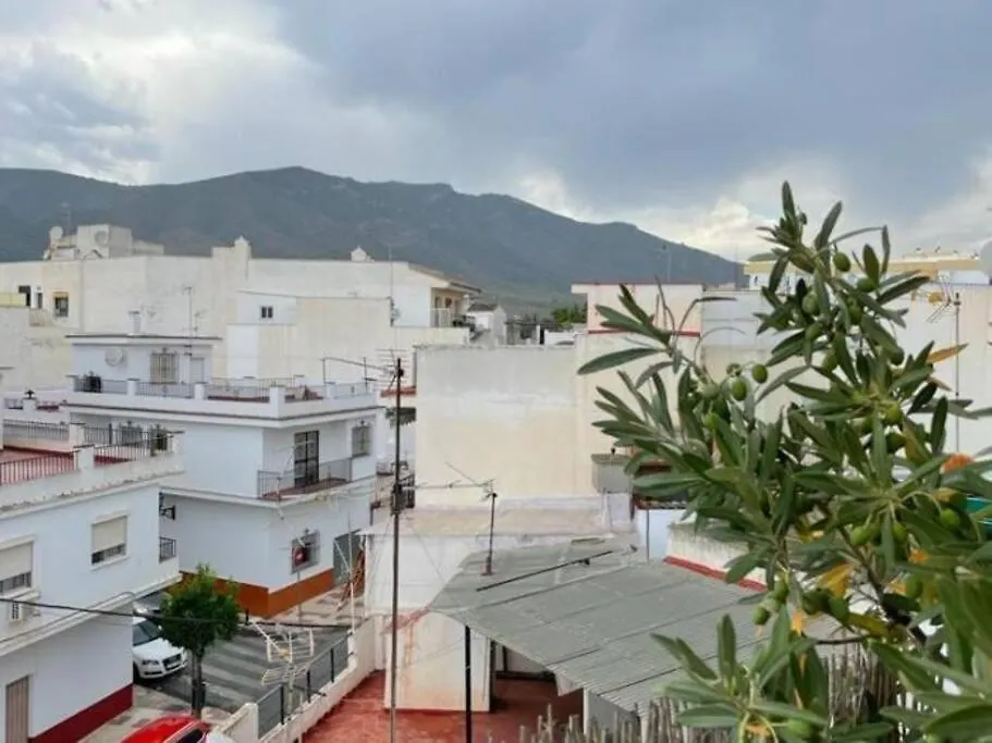 Sol Radiante Attic Studio, Designer-Style Studio With Top-Tier Amenities Torremolinos 0*,